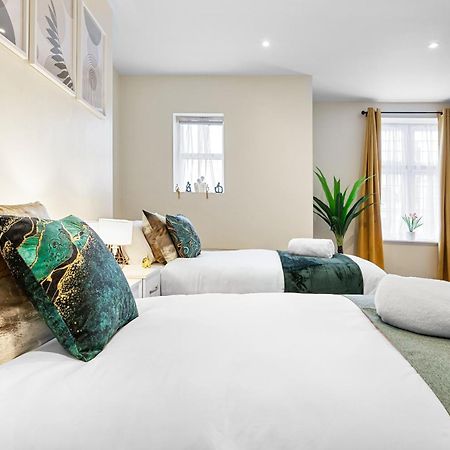 Elegant 2Br London Hideaway- King Bed, Sleeps 6 - Parking- Instant Book- 20 Percent Off Limited Time! Barnet Exterior foto