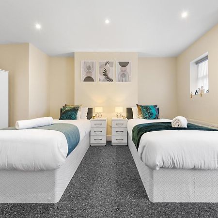 Elegant 2Br London Hideaway- King Bed, Sleeps 6 - Parking- Instant Book- 20 Percent Off Limited Time! Barnet Exterior foto