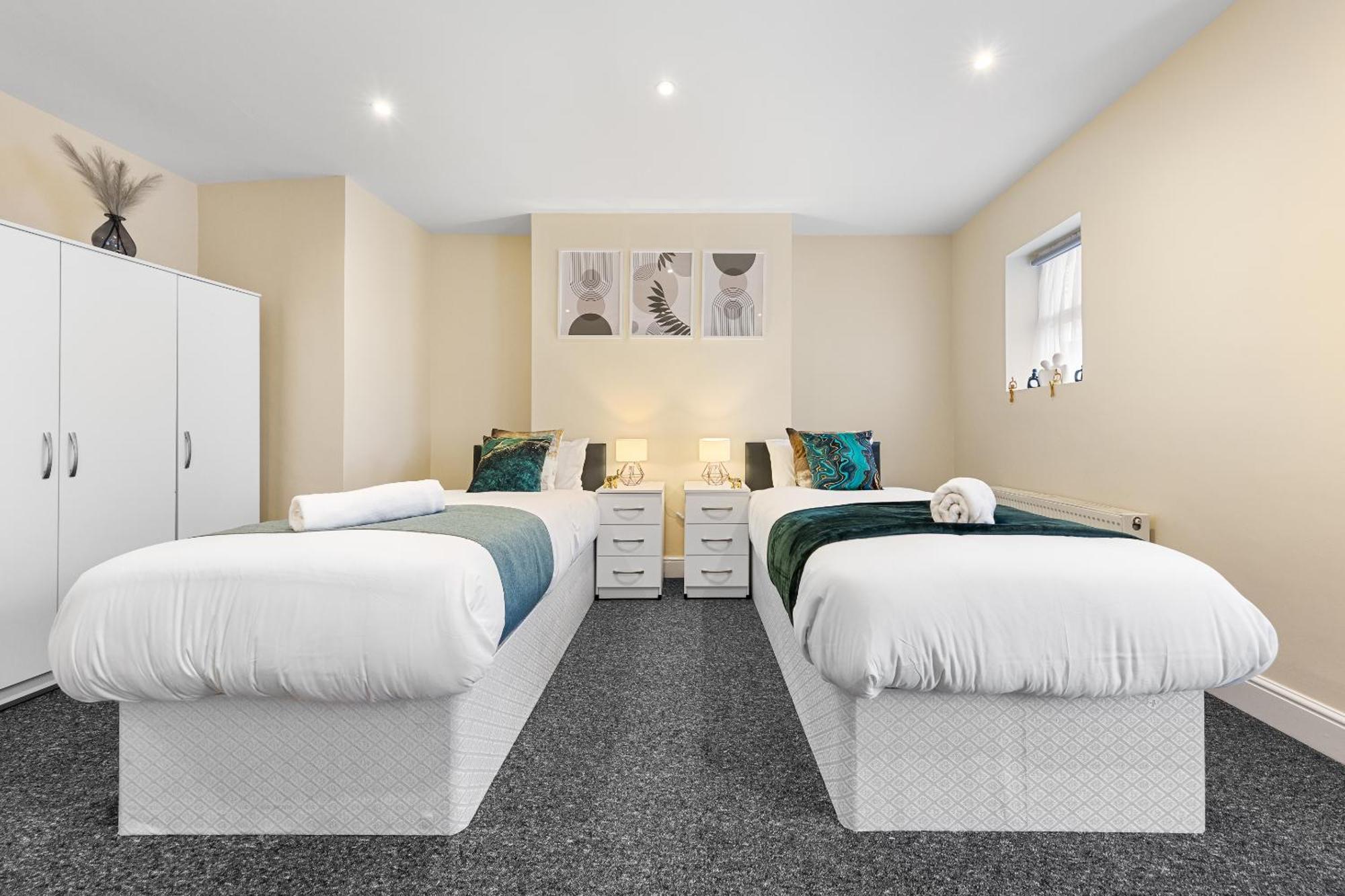 Elegant 2Br London Hideaway- King Bed, Sleeps 6 - Parking- Instant Book- 20 Percent Off Limited Time! Barnet Exterior foto